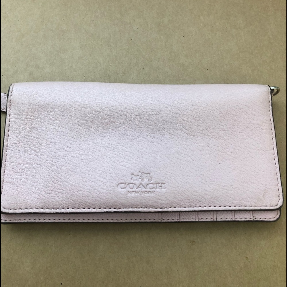 Authentic Coach Slim wallet pebble leather great used condition
